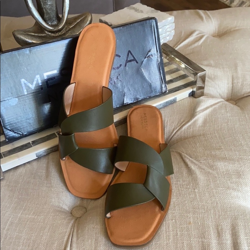 Messeca New York Tyla slide. New, Never worn.
